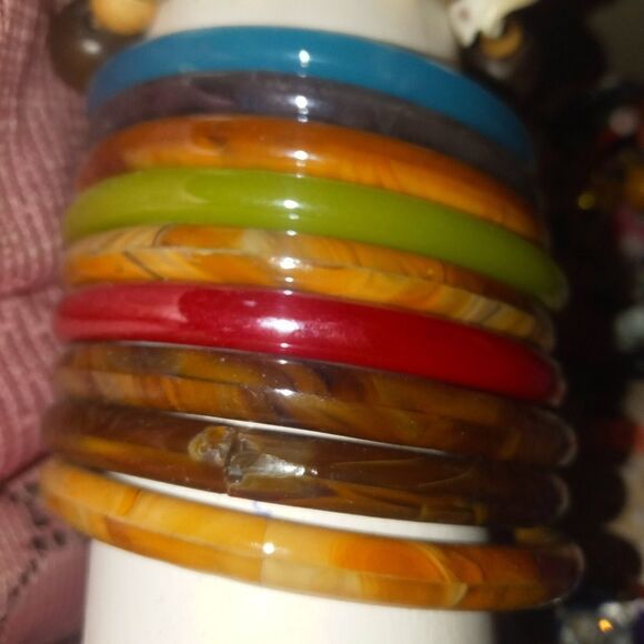 5 glass bangles - Picture 1 of 13